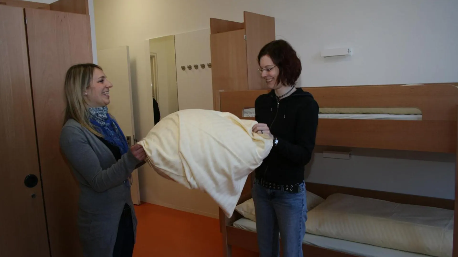 Hostel Jugendherberge Stuttgart Neckarpark